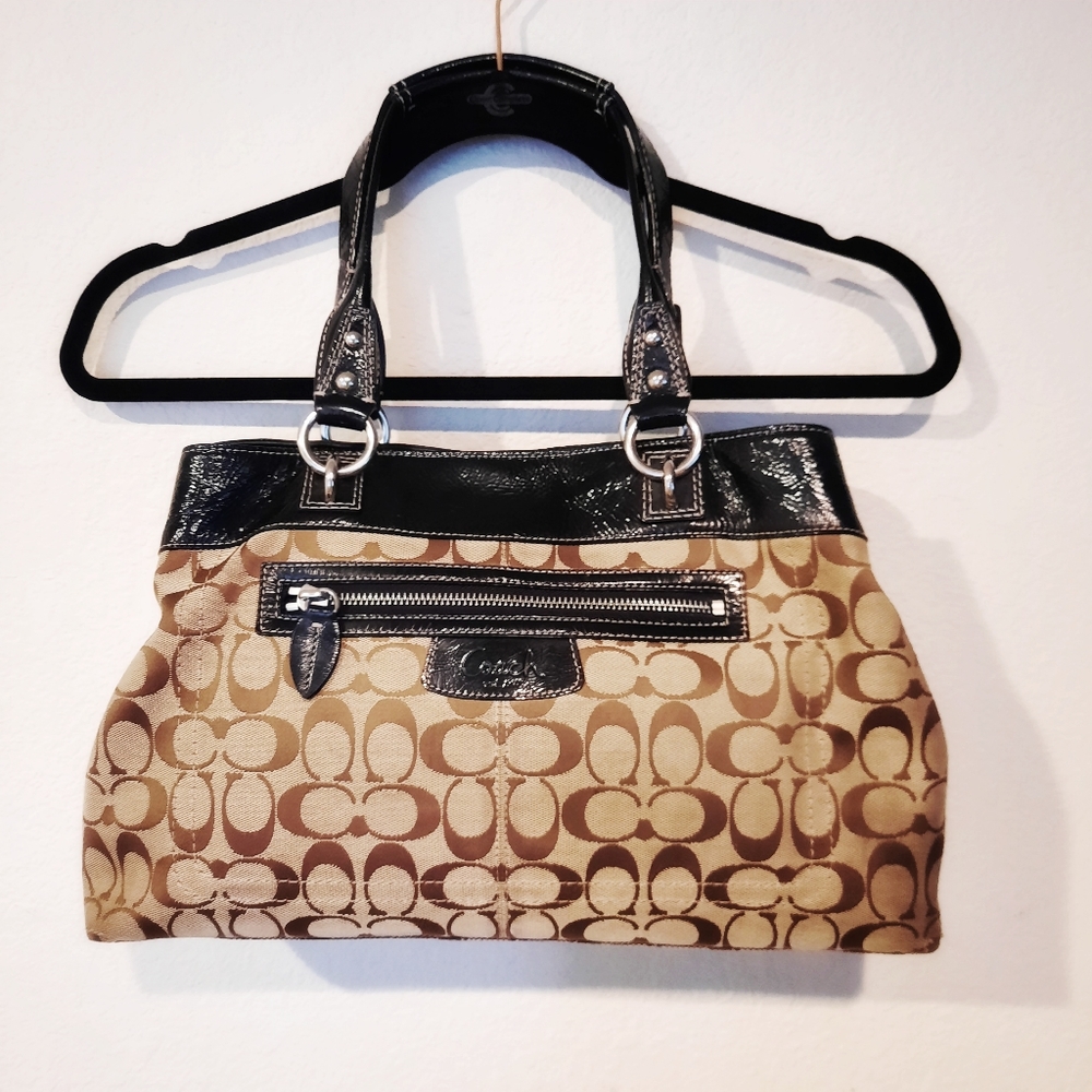 Authentic Coach Penelope Signature Tote